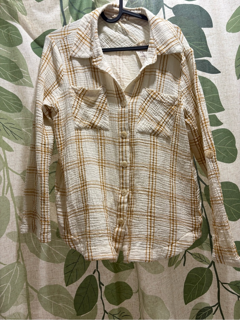 Mystree Cream and Tan Plaid Button-Down Shirt